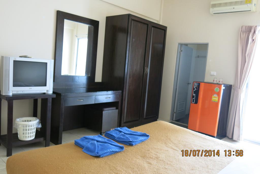 Ekkamon Apartment Phuket Exterior photo