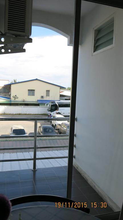 Ekkamon Apartment Phuket Exterior photo
