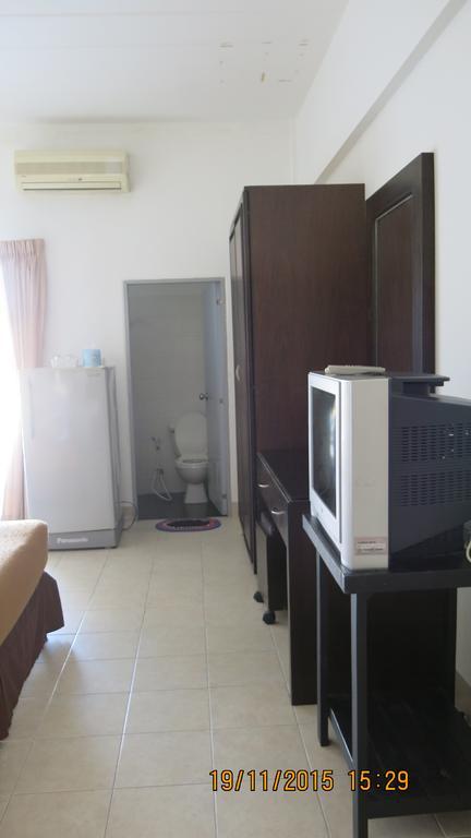 Ekkamon Apartment Phuket Exterior photo