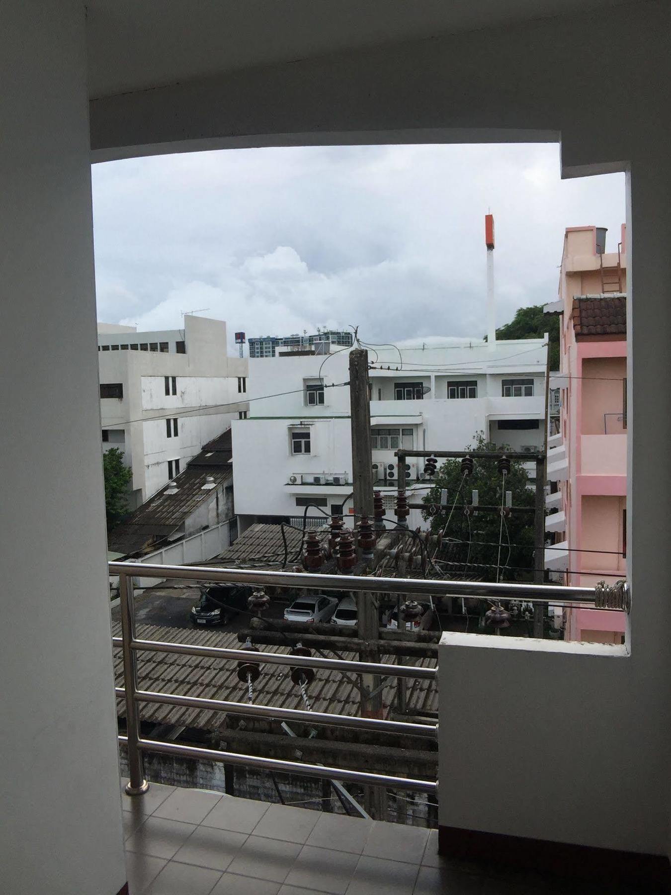 Ekkamon Apartment Phuket Exterior photo